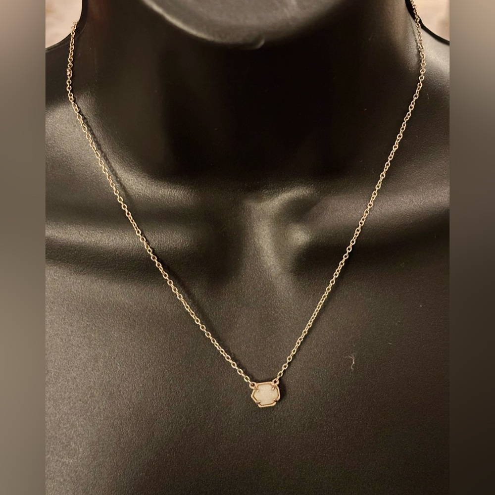 Kendra Scott Mabel Iridescent Drusy Necklace In Rose Gold